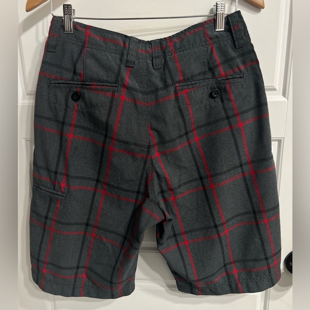 CSG Men's Gray and Red Plaid Shorts - Picture 3 of 4